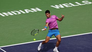 Consulta cómo y dónde seguir el partido de tercera ronda del Masters 1.000 de Indian Wells entre Carlos Alcaraz y Fabián Marozsan. En AS, amplia cobertura.