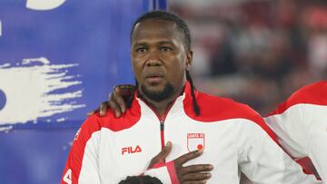 Hugo Rodallega participates in the match between Independiente Santa Fe and Millonarios F.C. on matchday 2 of the quadrangular semifinals of group A of the Liga BetPlay DIMAYOR II 2024 at the Nemesio Camacho El Campin stadium in Bogota, Colombia. (Photo by Daniel Garzon Herazo/NurPhoto via Getty Images)