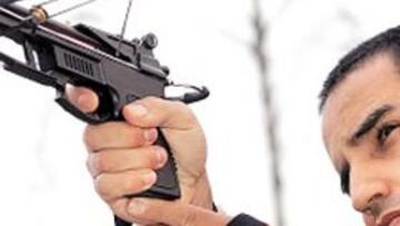 <b>MONTMELÓ EN EL PUNTO DE MIRA. </b>Juan Pablo, que reapareció en un acto en Moscú, quiere volver ya.