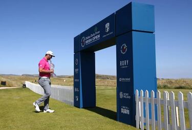 Discreto debut del español Jon Rahm en el Open de Irlanda