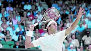 <b>DÍA GRANDE. </b>Roger Federer se puede coronar hoy como el mejor tenista de la historia.