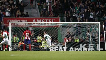 1-1. Lolo Plá marcó el gol del empate de penalti.

