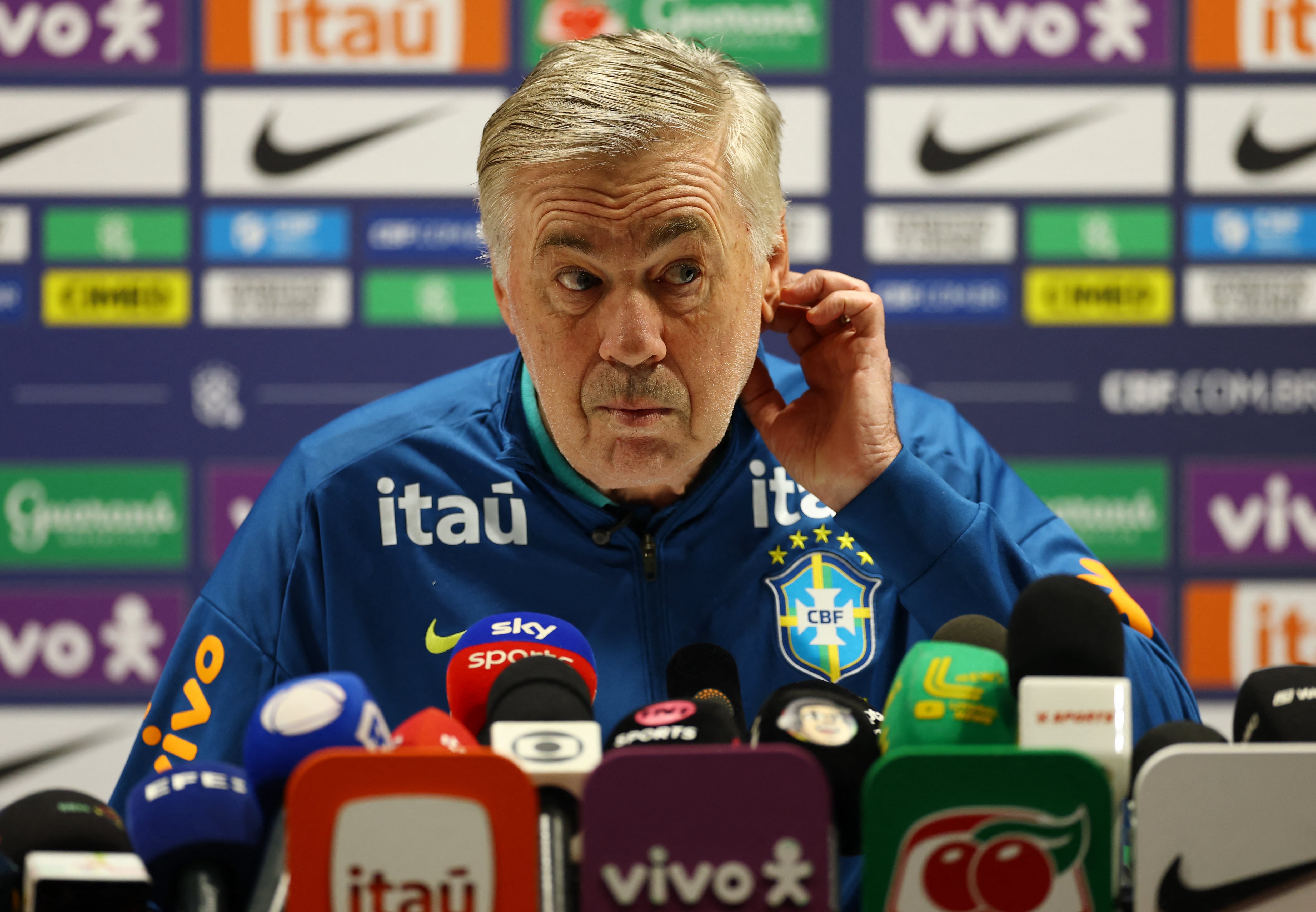 “Neymar tiene seis meses...”