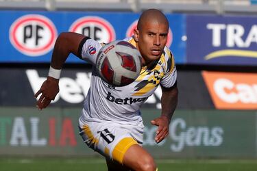 “Vidal es único en el mundo y encajará en Boca; es aguerrido, tiene jerarquía”