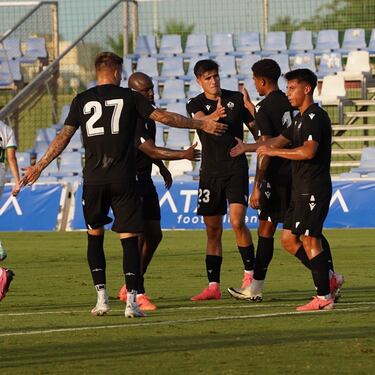 El Castellón se gusta contra el Elche