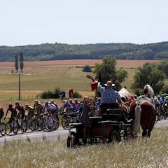 Viviani gana en Nancy lanzado por el amarillo Alaphilippe