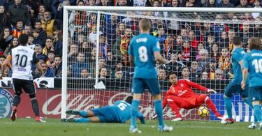 Madrid find catharsis in Valencia