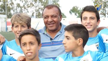 Pelos de punta: el homenaje del Málaga a Ben Barek