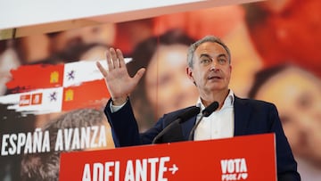 El expresidente del Gobierno de España José Luis Rodríguez Zapatero interviene en una comida mitin con militantes socialistas en el hotel Bardo Recoletos Coco, a 19 de julio de 2023, en Salamanca, Castilla y León (España). Zapatero ha participado en en este acto con militantes del PSOE como parte de la campaña electoral para las elecciones generales del próximo 23 de julio.
19 JULIO 2023;MITIEN;ACTO;ELECCIONES;ELECTORAL;CAMPAÑA;23J
Manuel Laya / Europa Press
19/07/2023