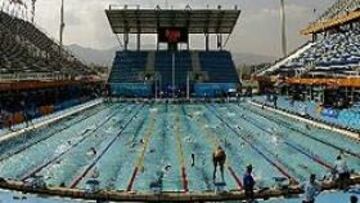 <b>Sin cubierta</b>. La premura de las fechas ha impedido la construcción de una cubierta para la piscina olímpica.