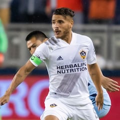 Jonathan Dos Santos entabló pláticas con Houston Dynamo