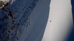 Primeras imágenes de Jim Morrison esquiando por la cara norte del Everest