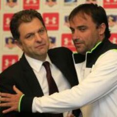 "No poder organizar un partido sin público es tocar fondo"