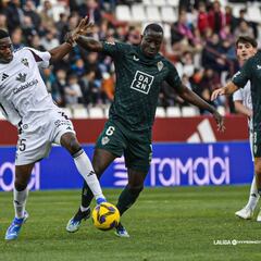 El Almería cierra la mejor racha de su historia