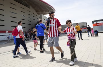 El Atleti celebra el Día del Niño en el Metropolitano