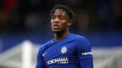 Conte: Batshuayi situation not good for Chelsea or the player