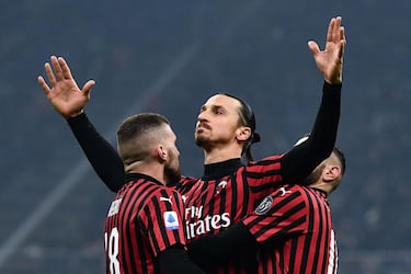 Casi 170 millones (169,10 para ser más exactos) es lo que suman los diferentes movimientos que ha generado Zlatan Ibrahimovic a lo largo de su carrera: el más importante fueron lo 69,50 millones que pagó el Barcelona al Inter por sus servicios (sumada la valoración de Etoo, que se marchó al conjunto interista). Le siguen su venta de la Juventus al Inter (24,80 millones), su cesión (6 millones) y su pase definitivo al Milán (24), y su traspaso del conjunto rossonero al PSG (21 millones)...