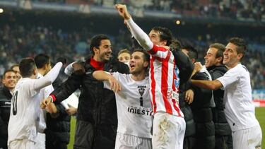 Un gol de Curto calló al Calderón y dio inicio al Atlético de Simeone