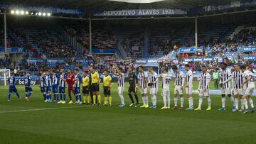 09/11/19 PARTIDO PRIMERA DIVISION
ALAVES - REAL VALLADOLID
SALUDO JUGADORES