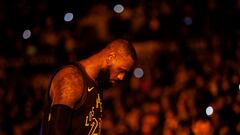 TORONTO, CANADA - APRIL 2: LeBron James #23 of the Los Angeles Lakers warms up ahead of action against the Toronto Raptors at Scotiabank Arena on April 2, 2024 in Toronto, Canada. NOTE TO USER: User expressly acknowledges and agrees that, by downloading and or using this photograph, User is consenting to the terms and conditions of the Getty Images License Agreement.   Cole Burston/Getty Images/AFP (Photo by Cole Burston / GETTY IMAGES NORTH AMERICA / Getty Images via AFP)