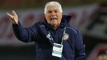 Comesaña: "Quiero integrar a Perea al cuerpo técnico"