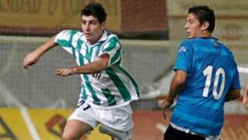 <b>GANAS. </b>El Córdoba buscó el triunfo en su presentación en El Arcángel, pero el Recre no se lo puso fácil.