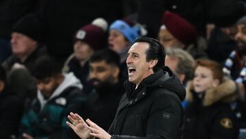 Aston Villa's Spanish head coach Unai Emery reacts during the English Premier League football match between Aston Villa and Arsenal at Villa Park in Birmingham, central England on December 9, 2023. (Photo by JUSTIN TALLIS / AFP) / RESTRICTED TO EDITORIAL USE. No use with unauthorized audio, video, data, fixture lists, club/league logos or 'live' services. Online in-match use limited to 120 images. An additional 40 images may be used in extra time. No video emulation. Social media in-match use limited to 120 images. An additional 40 images may be used in extra time. No use in betting publications, games or single club/league/player publications. / 