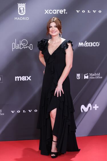 Constanza Espejo posa en la alfombra roja. 