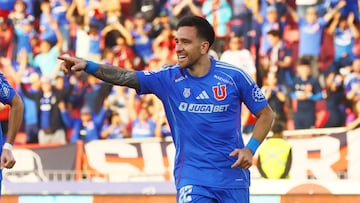 Futbol, Universidad de Chile vs Ohiggins.
Fecha 13, Liga de Primera 2025.
El jugador de Universidad de Chile Matias Zaldivia, centro, celebra su gol contra Ohiggins durante el partido de primera division disputado en el estadio Nacional en Santiago, Chile.
31/05/2025
Jonnathan Oyarzun/Photosport
Football, Universidad de Chile vs Ohiggins.
13st turn, 2025 First division league.
Universidad de Chile’s player Matias Zaldivia, center, celebrates his goal against Ohiggins during the first division match held at the Nacional stadium in Santiago, Chile.
31/05/2025
Jonnathan Oyarzun/Photosport