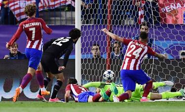 Atletico 2 - 1 Real Madrid: As it happened, goals, action, match report
