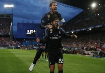 2-1. Isco celebró el segundo gol.