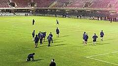 NO SE JUGÓ. El Depor esperó inútilmente al Hospitalet en el Mini.