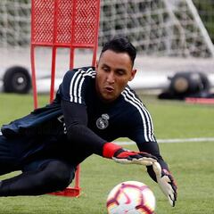 El Real Madrid se entrenó sin sus 13 internacionales