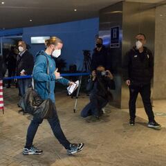 Muniain, con una fuerte cojera, hace saltar las alarmas