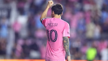 FORT LAUDERDALE, FLORIDA - SEPTEMBER 20: Lionel Messi #10 of Inter Miami CF celebrates after scoring the team's third goal during the MLS match between Inter Miami CF and D.C. United at Chase Stadium on September 20, 2025 in Fort Lauderdale, Florida. Megan Briggs/Getty Images/AFP (Photo by Megan Briggs / GETTY IMAGES NORTH AMERICA / Getty Images via AFP)
