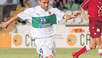 <b>SATISFECHO. </b>Alfredo, contento con el comportamiento de la grada.