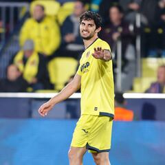 Caleta-Car y Guedes abren un agosto de cambios en la plantilla de la Real