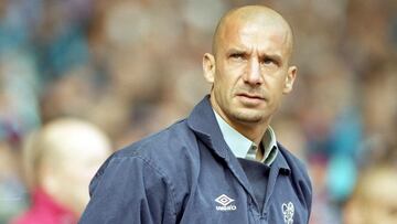 Gianluca Vialli receives all-clear after lengthy cancer treatment