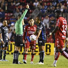 Toqueteos indebidos, ¿qué dice el reglamento de Liga MX sobre expulsión de Omar Mendoza?
