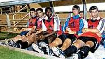 Del Bosque sigue rotando la portería