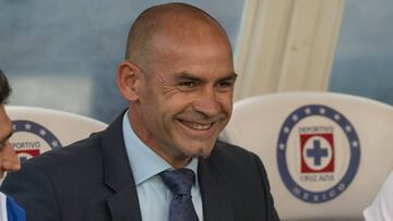 El estratega español de La Máquina aplaudió a la afición que asistió al estadio y les ofreció el triunfo de la noche.