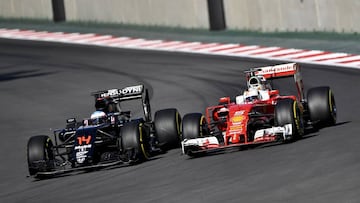 Alonso junto a Vettel en M&eacute;xico.