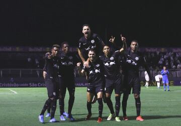 El único equipo sudamericano que integra esta lista. El cuadro brasileño continúa invirtiendo bajo el respaldo de Red Bull, quien tiene equipos en Estados Unidos, Alemania y Austria.