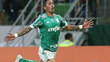 Los 3 golazos que Lucas Barrios anotó en el Palmeiras