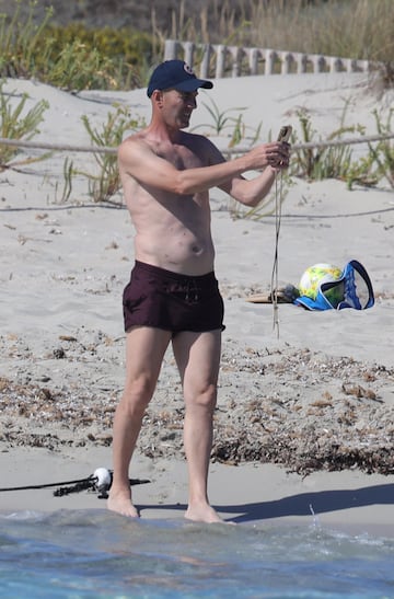 Zidane de vacaciones con su familia en la playa