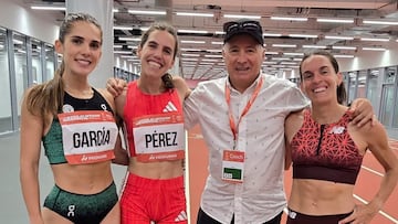 Marta García, Marta Pérez, Miguel Ángel Mostaza y Esther Guerrero, en los Mundiales de Budapest 2025.