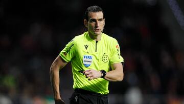 02/04/23 PARTIDO DE FUTBOL PRIMERA DIVISION
ATLETICO DE MADRID - REAL BETIS
ARBITRO MARTINEZ MUNUERA