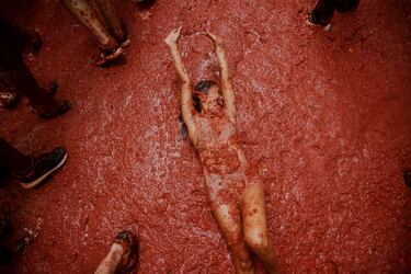 Cientos de personas han disfrutado de la fiesta. 