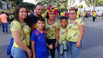 La hinchada de Bucaramanga apoya a la Selecci&oacute;n Colombia Sub 23.