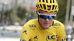 Así fue la última etapa del Tour: El paseo por París